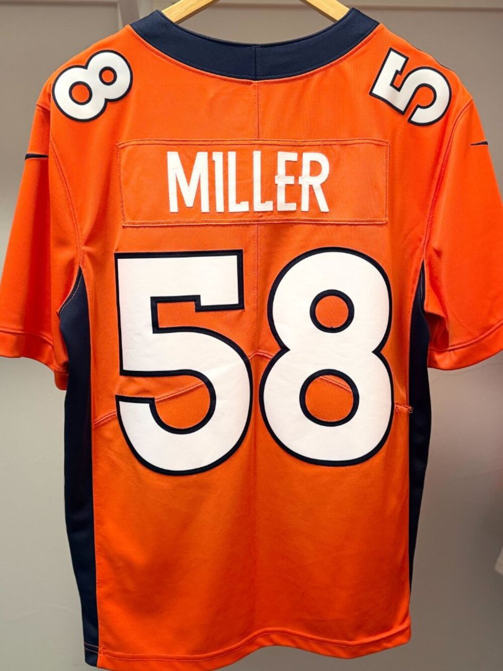 Denver Broncos jersey - Von Miller - Nike - Picture 4 of 4